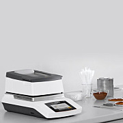 Sartorius MA37红外水分仪,带触摸屏、培养样本和实验室工具