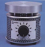 Thermo Fisher Scientific生产的铝顶微型热板